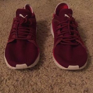 Men’s puma sneaker